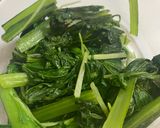 いろいろ野菜と鶏ひき肉のオムレツ作り方1写真