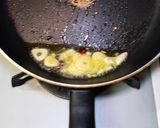 鯖缶とマッシュルームのトマトソースパスタ作り方3写真