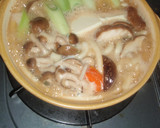 土鍋で生牡蠣ときのこの味噌煮込みうどん作り方2写真
