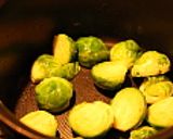芽キャベツの甘辛バルサミコ煮 -アメリカ作り方2写真