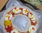 クリスマスに＾＾餃子の皮で簡単リースピザ作り方3写真