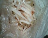 【袋1つで】 梅納豆大根サラダ作り方2写真