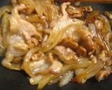 簡単！豚こまと玉ねぎで焼肉サンド作り方3写真