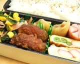 お弁当に✿彩り素敵なカニカマ卵焼き✿作り方5写真