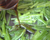 生姜をきかせた、茎わかめの胡麻おかか炒め作り方4写真