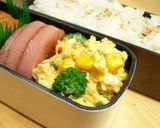 お弁当に✿ブロッコリーとコーンの卵✿作り方4写真