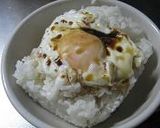 もっと簡単な朝食を洋風目玉焼き丼作り方4写真