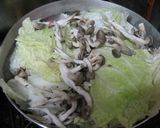 白だしde白菜豚肉にら春雨きのこの一気煮作り方2写真