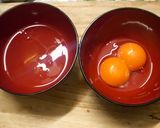 白身と黄身を分けて巻き巻き＊三角卵焼き＊作り方1写真