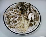 簡単■ﾚﾝｼﾞでﾁﾝ♥きのこｻﾗﾀﾞ作り方1写真