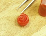 カワイイおかず・ウインナーのバラ作り方4写真