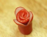 カワイイおかず・ウインナーのバラ作り方5写真