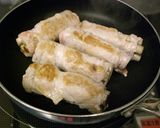 お酢でさっぱり！☆豚肉のごぼう巻き煮☆作り方2写真