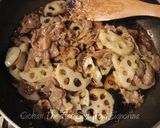 基本おかず♪レンコンと豚肉の甘辛炒め作り方9写真