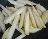 コスト削減！ジャガイモのバター醤油炒め☆作り方3写真