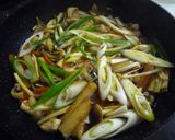 親子丼風♪野菜たっぷり！具沢山の卵とじ丼作り方4写真