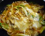 親子丼風♪野菜たっぷり！具沢山の卵とじ丼作り方6写真