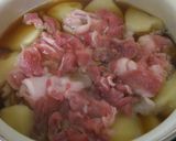 簡単☆じゃがいもと豚肉のﾋﾟﾘ辛!!煮♪作り方3写真