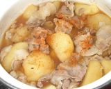 簡単☆じゃがいもと豚肉のﾋﾟﾘ辛!!煮♪作り方5写真
