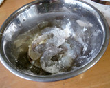 エビのマヨ炒め作り方1写真