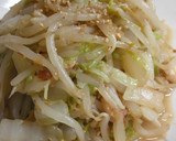 お揚げともやしの生姜バター炒め作り方3写真