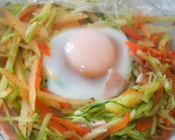 冷蔵庫整理★　千切り野菜の巣ごもり卵作り方5写真