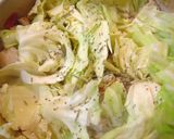 土鍋で作るキャベツとお肉のトマト煮込み作り方5写真