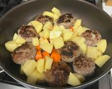 野菜たっぷり☆煮込チーズハンバーグ☆作り方11写真