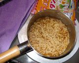 ☆袋麵のワンタンメンDEカレーラーメン☆作り方4写真