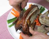 スモークドチキンのお肉のはずし方作り方4写真