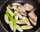 ネギ添え♪ご飯がすすむぶりの照り焼き作り方3写真