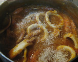 仕上げはパン粉？！エビと鱈のトマト煮☆作り方10写真