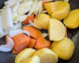 簡単★野菜果実ジュースで「カレーライス」作り方1写真
