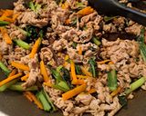 簡単　焼肉丼作り方5写真