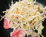 気軽に丼☆あまから●もやし豚玉丼作り方1写真