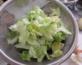 あさりとレタスのスープ作り方1写真