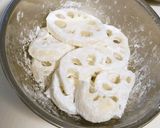 簡単！フライパンでレンコンの甘辛炒め作り方1写真