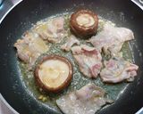 きのこと豚肉の和風パスタ☆醤油バター味作り方5写真