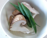 味付けは白だしのみ！きのこの豆腐卵蒸し作り方3写真
