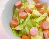 ✿ウインナーとキャベツの胡麻ゆかり和え✿作り方1写真