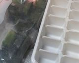 【即席吸物】冷凍ほうれん草＋カットわかめ作り方1写真