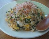節約ランチ★大根葉と鰹節のカルシウム炒飯作り方4写真