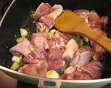 チキンとキノコの香草トマト煮作り方3写真
