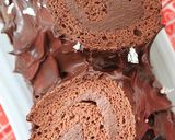 バニラ風味のチョコレートロールケーキ。作り方14写真