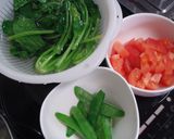 野菜たっぷり☆手羽元のトマトスープ作り方3写真