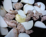 鶏せせりとかぶのオイスターソース炒め作り方4写真