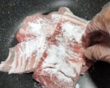 ワンパンで薄切り豚肉とれんこんの甘辛炒め作り方2写真