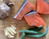 レンチン3分！お1人様☆鮭のこっくり味噌煮作り方1写真
