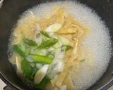 油揚げと長ネギの味噌汁作り方4写真