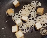 しゃきしゃき蓮根厚揚げの豚肉入り麻婆ご飯作り方1写真